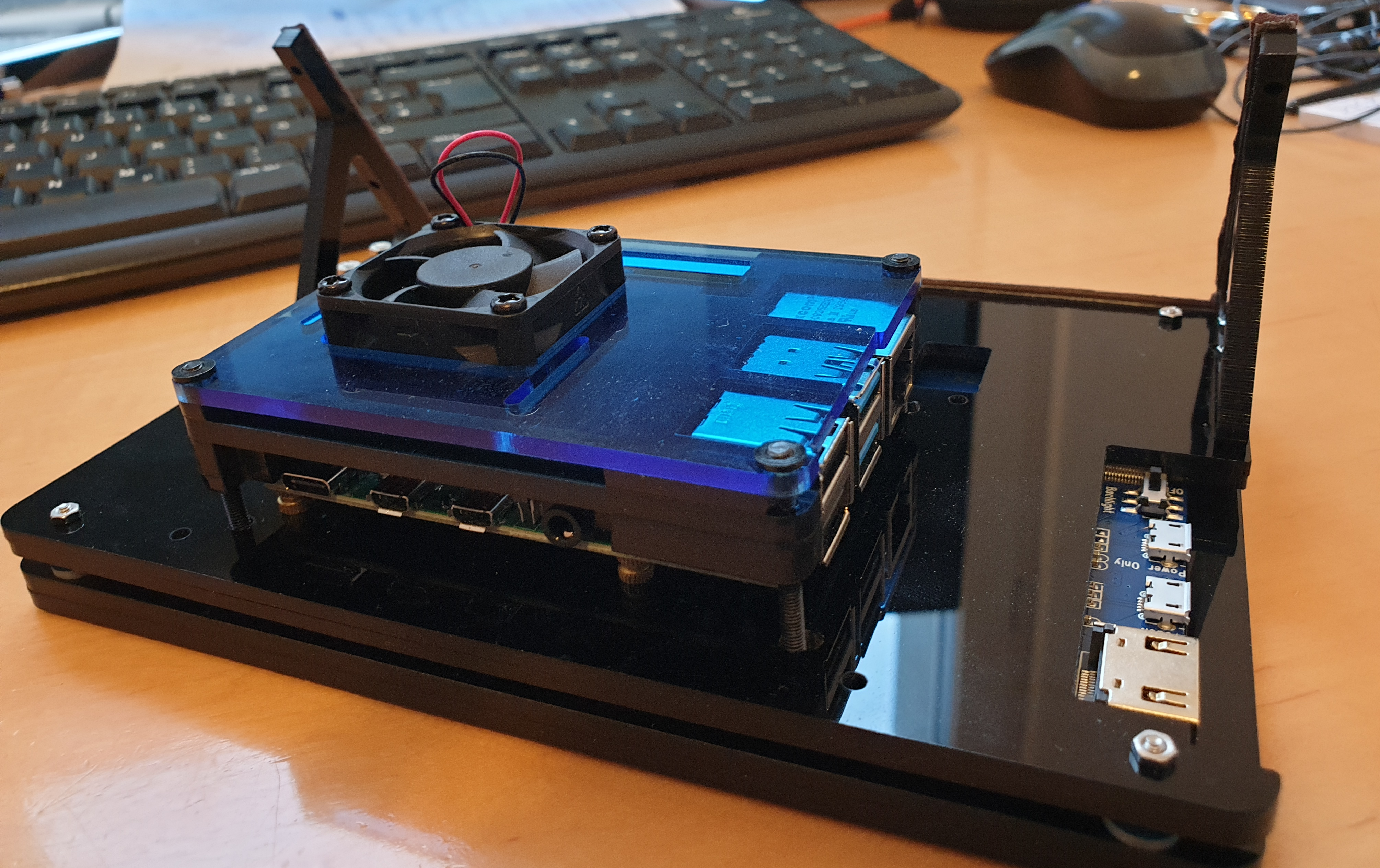 Raspberry pi with Kuman 7 inch touchscreen, mounted, rear view 2